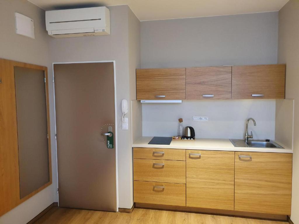 Apartments 461 Modřice エクステリア 写真